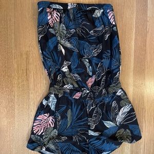 Patterned romper